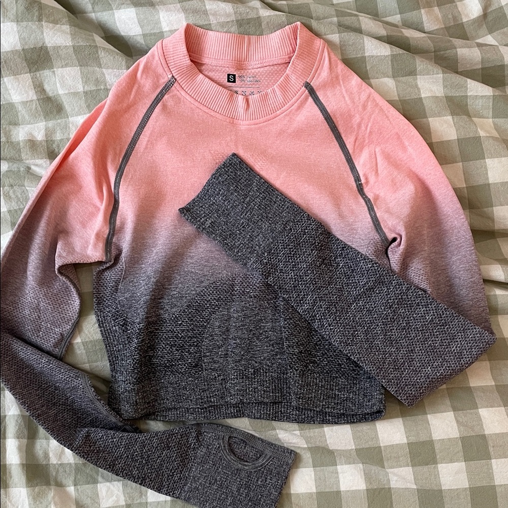Pink and Gray Ombre long sleeve crop top